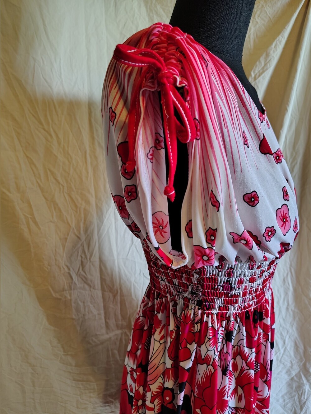 FC Factory Connection Floral Red & Pink Smock Waist Sundress Drawstring Sleeves - Picture 4 of 10